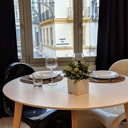 Apartamentos Arc Felix Saenz - 2 3 말라가 외부 사진
